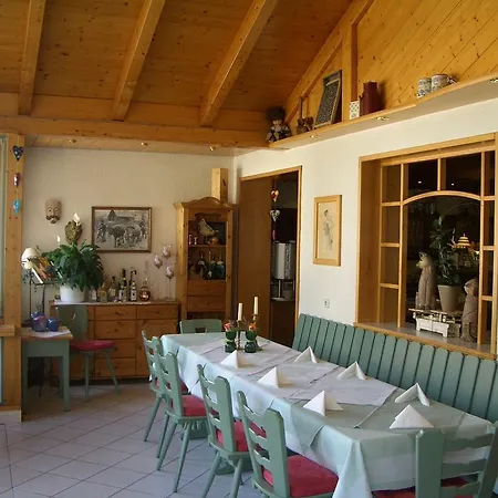Гостевой дом Gasthof Zur Linde